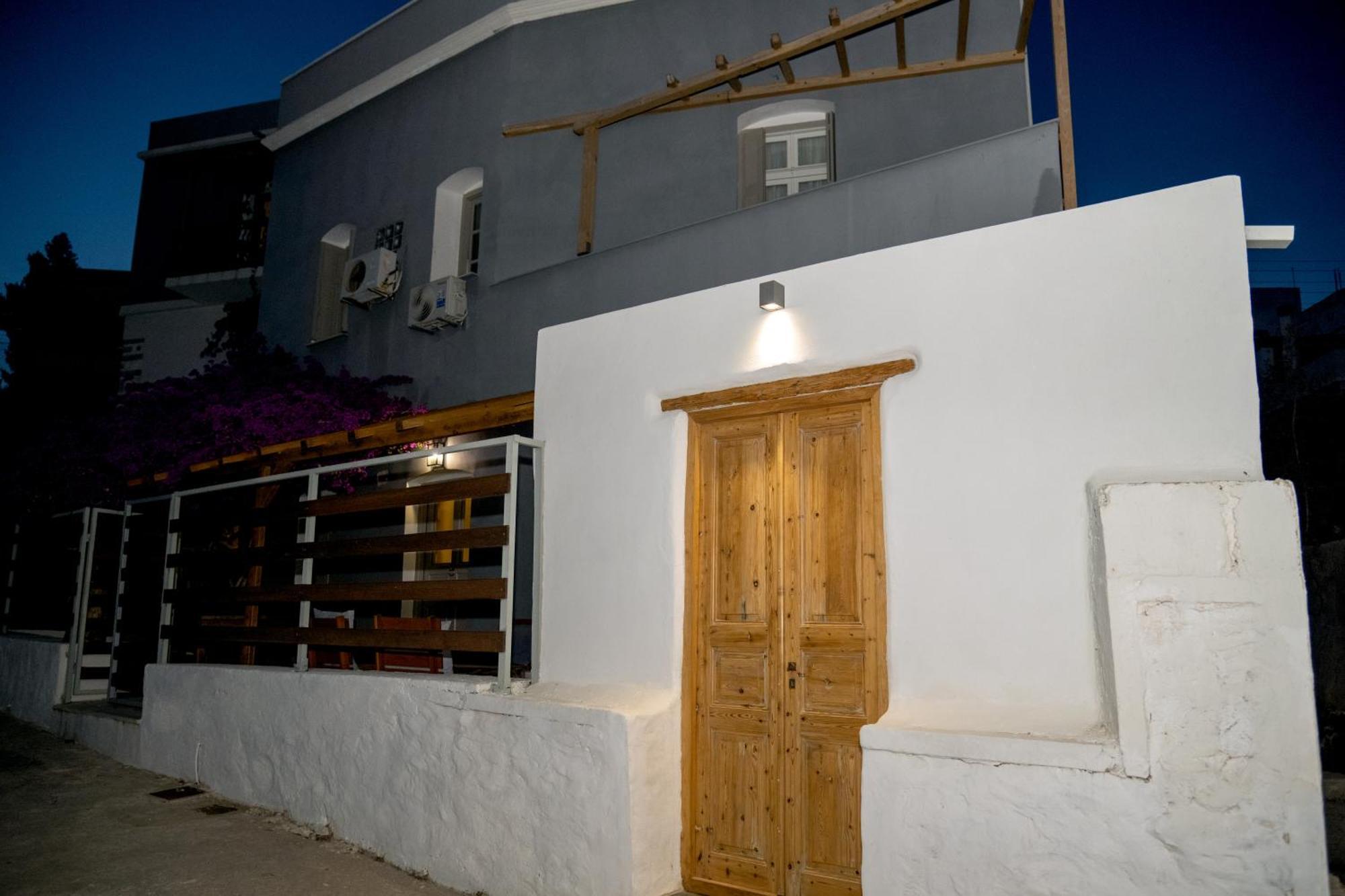 Axilleion Boutique Hotel Ermoupoli Exterior foto